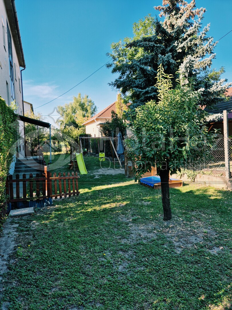 Udvar