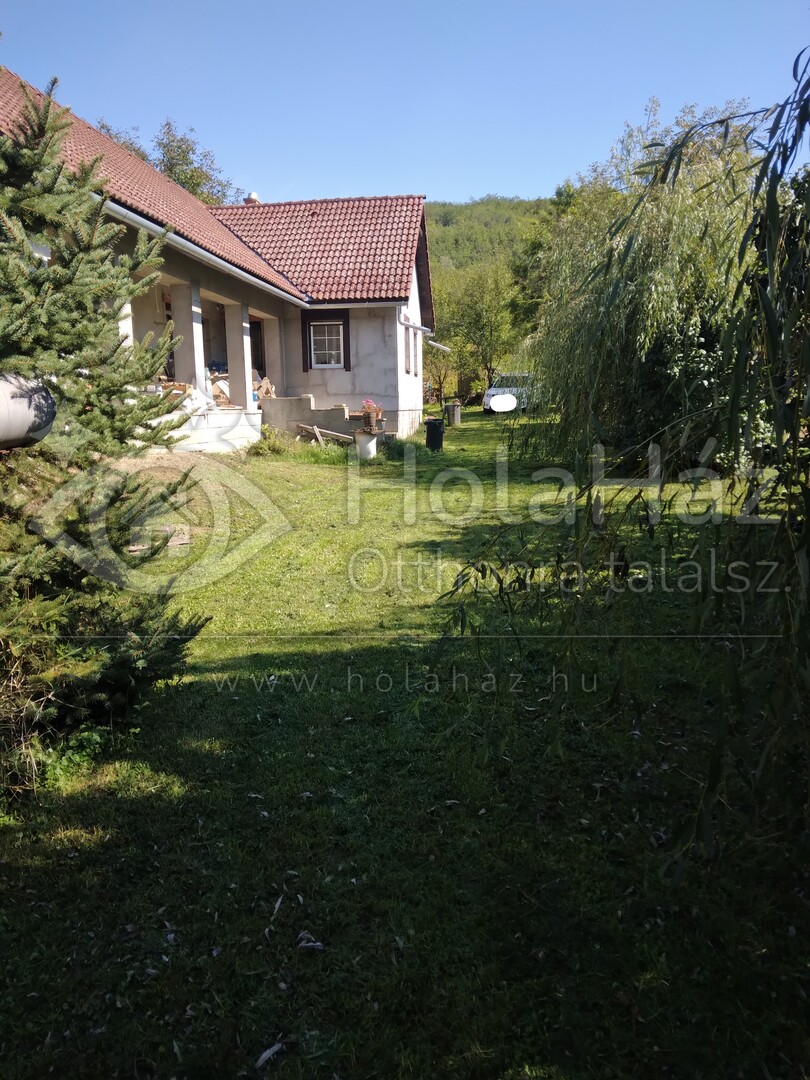 Udvar