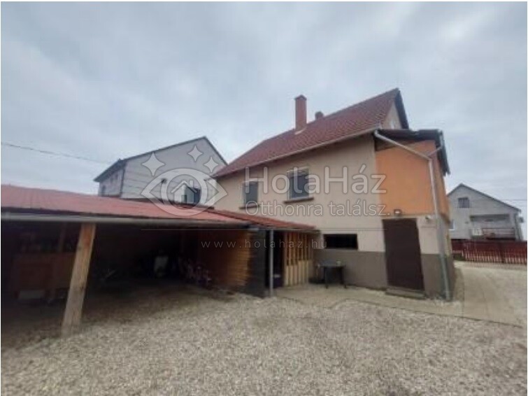 Családi ház