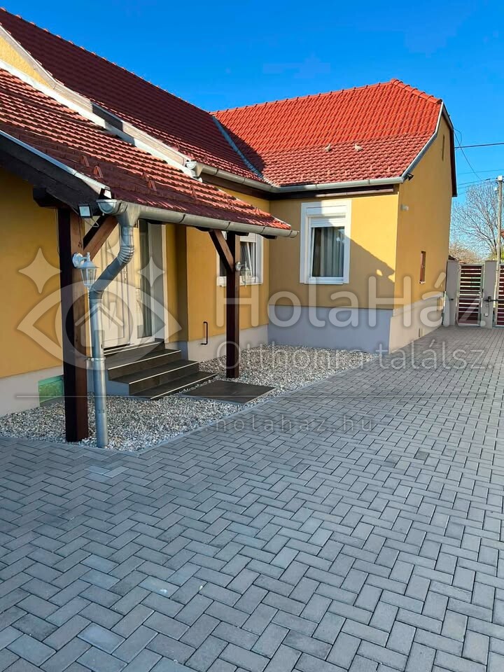 Ház