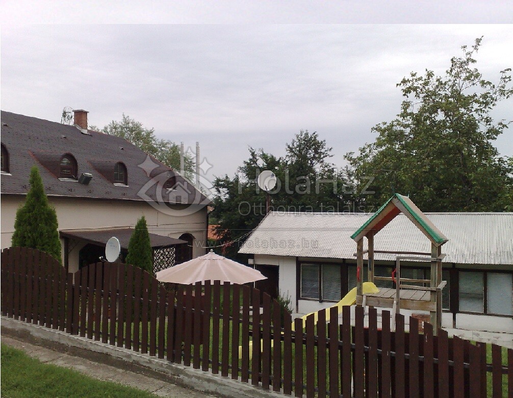 Udvar
