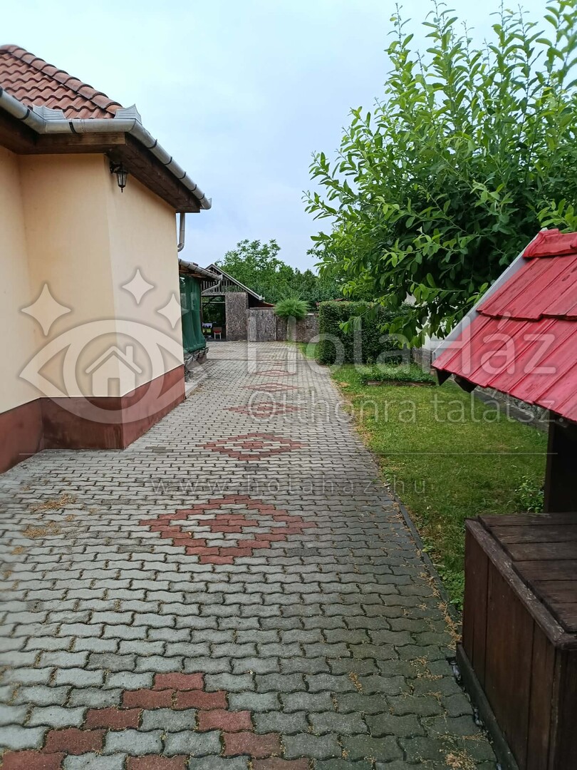 Udvar