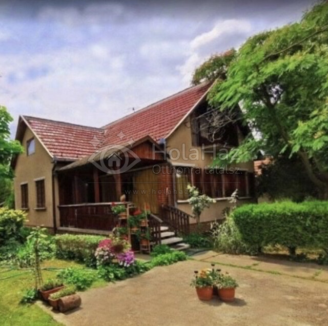 Ház