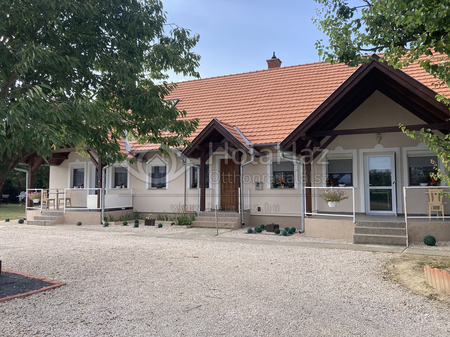 Ház