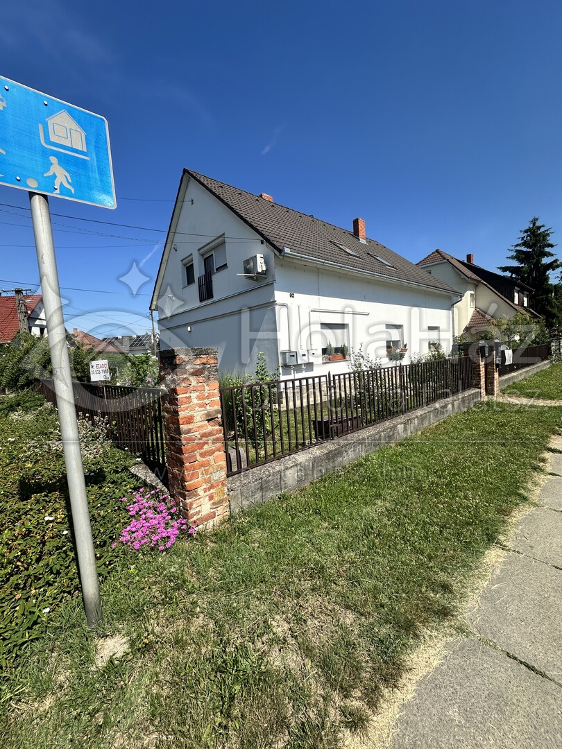 Ház