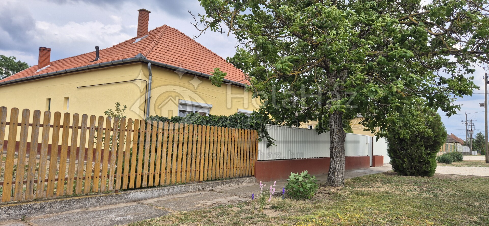 Ház