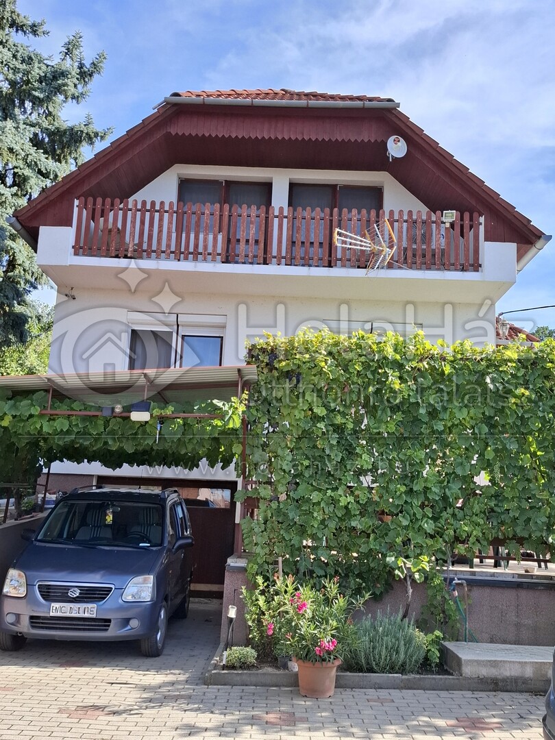 Ház