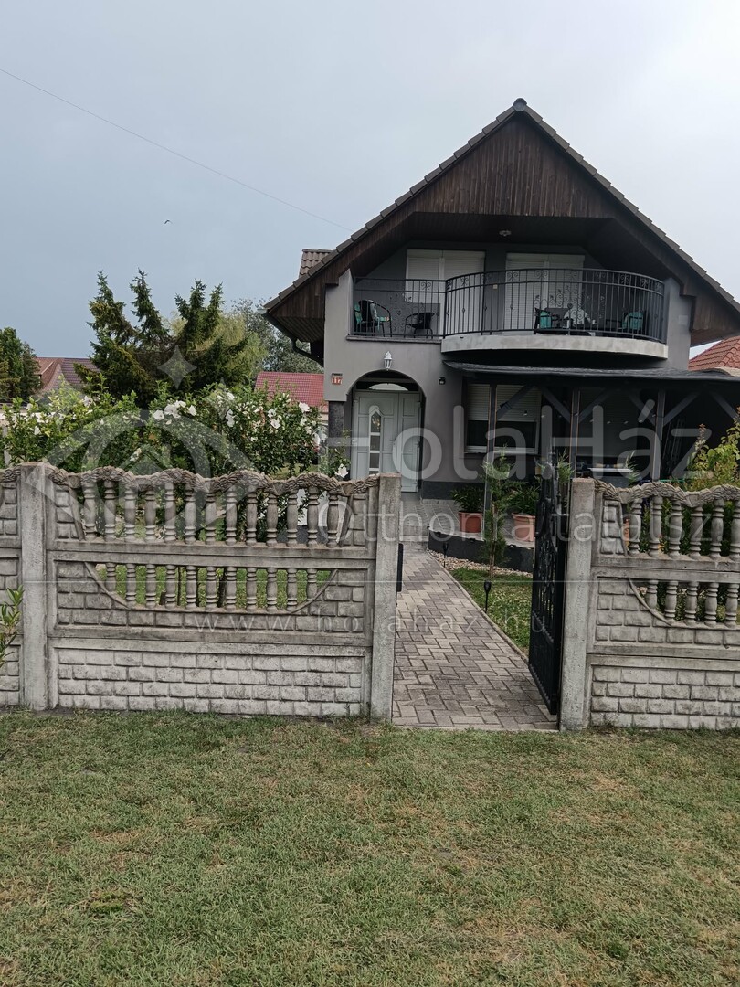 Ház