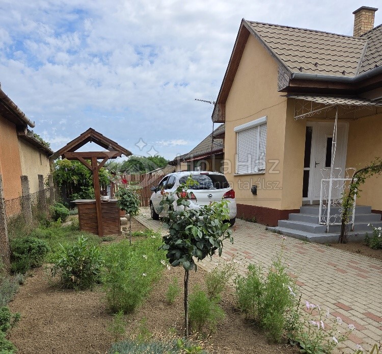Udvar