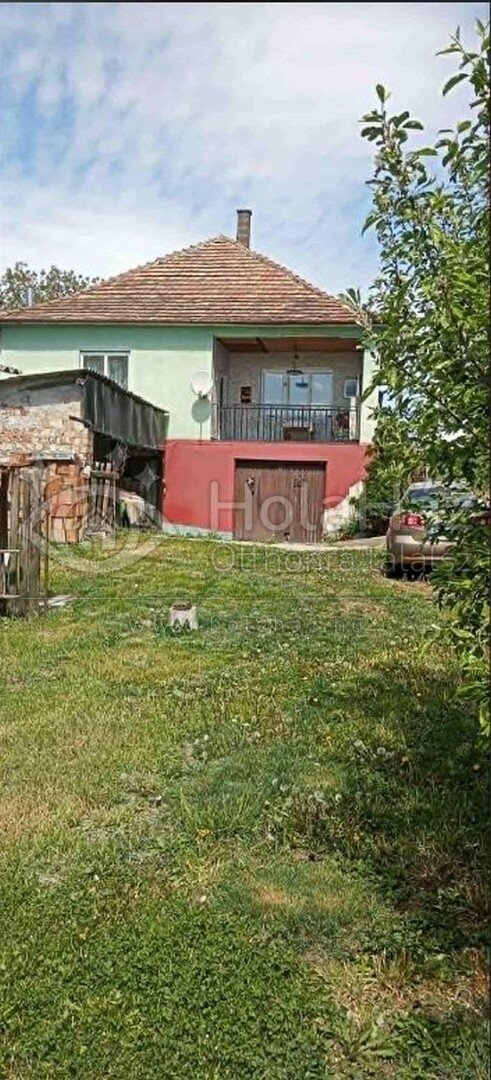 Udvar