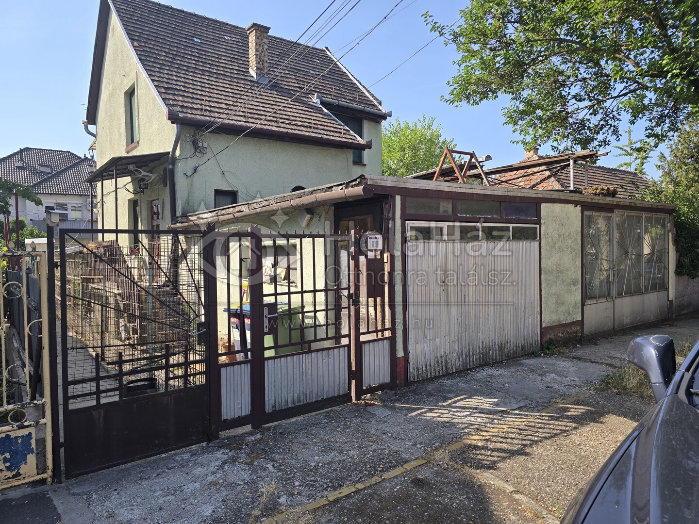 Ház