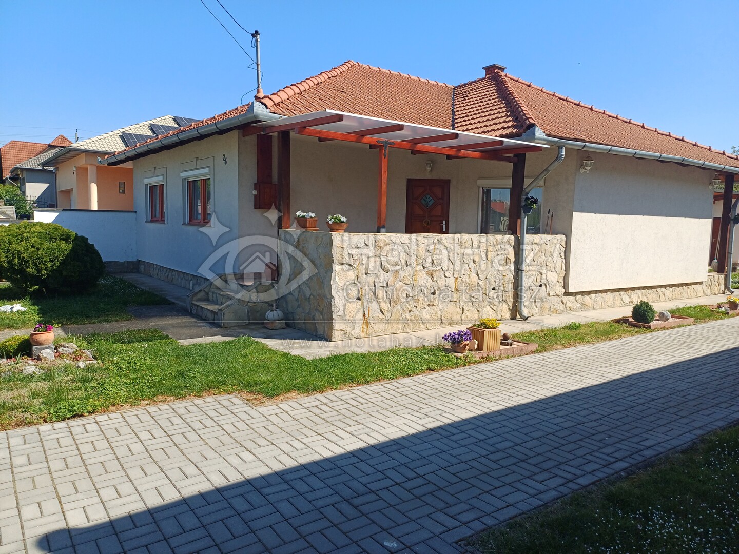 Ház