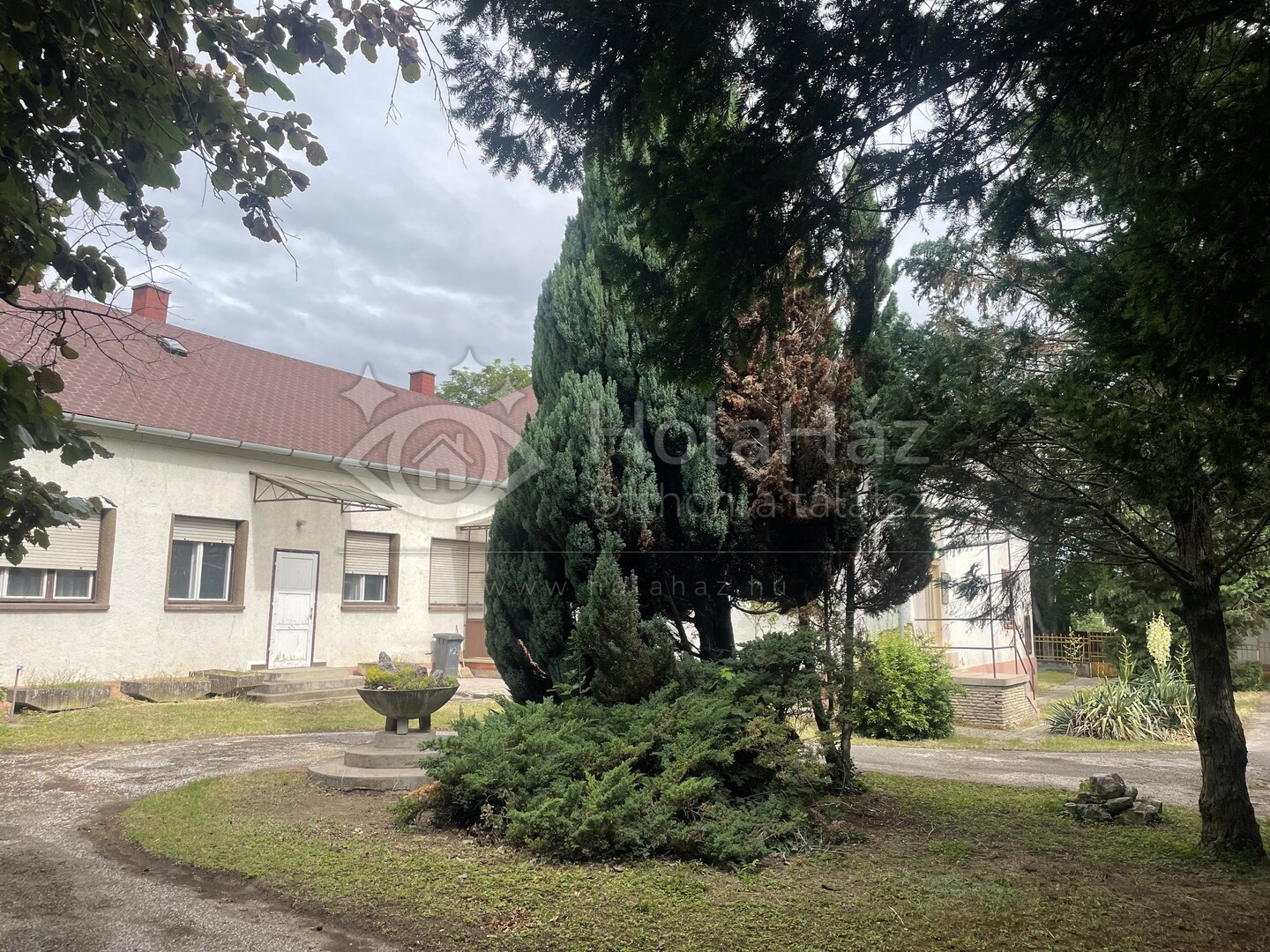 Udvar