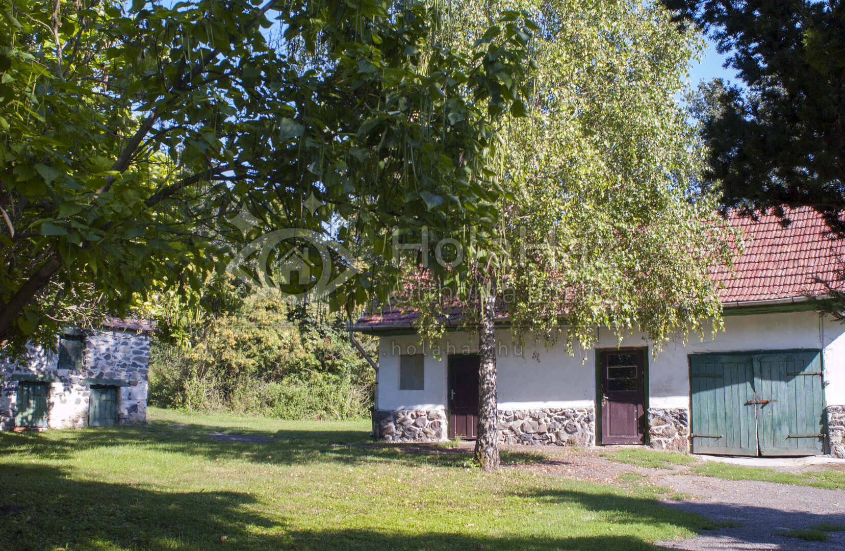 Udvar