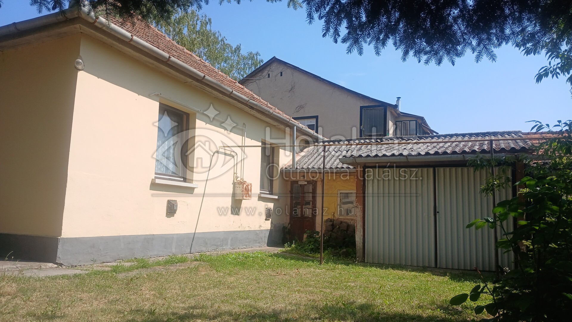 Udvar