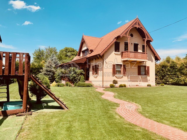 Ház