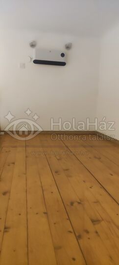 Szoba – Eladó 1 szoba + nappalis társasházi lakás Budapesten, 59 MFt