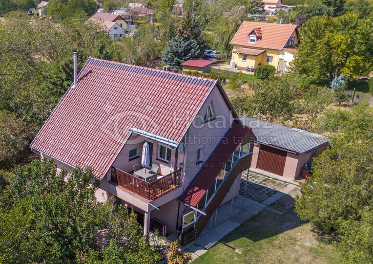 Ház