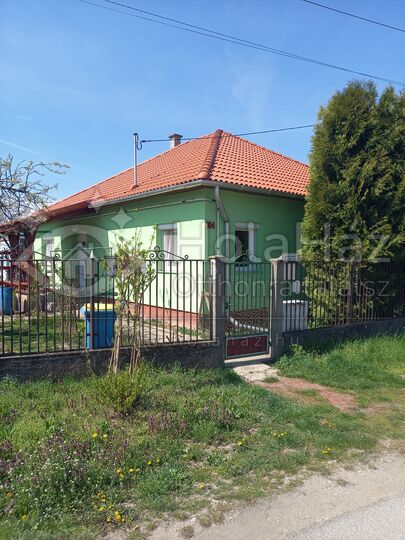 Ház