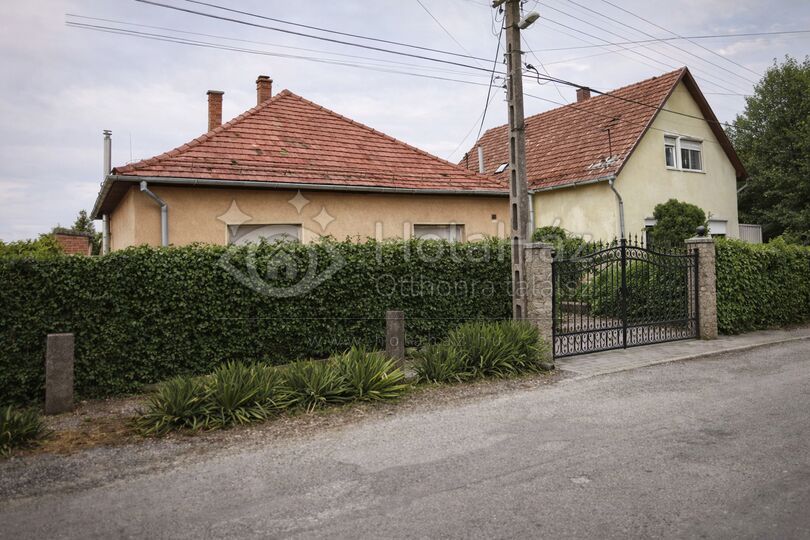 Családi ház